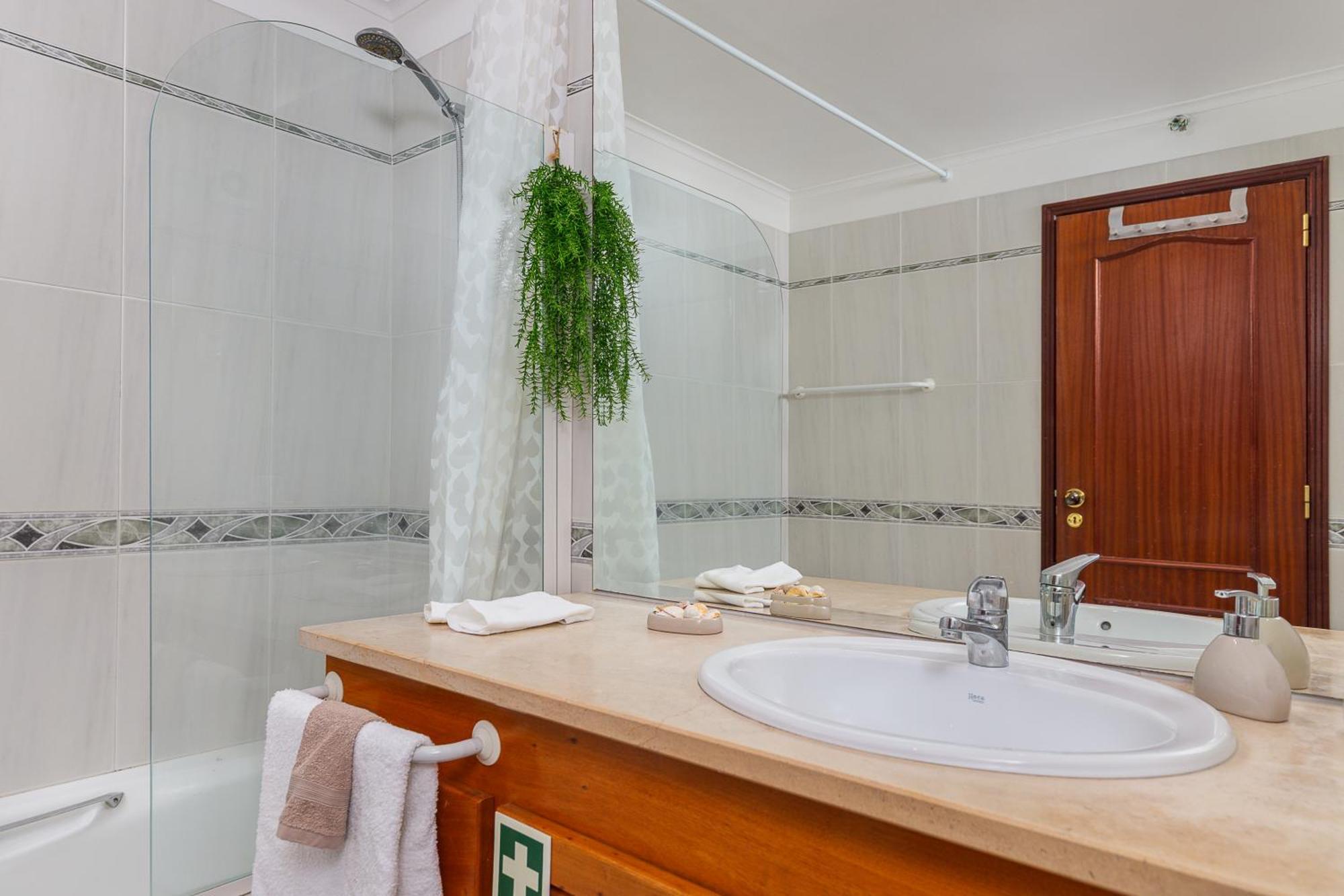 Breeze Beach House Setúbal Exterior foto